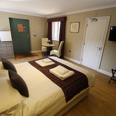 The Sun Inn Swindon Kamer foto